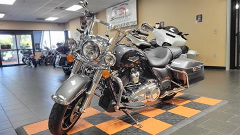 2022 Harley-Davidson Road King® in The Woodlands, Texas - Photo 3