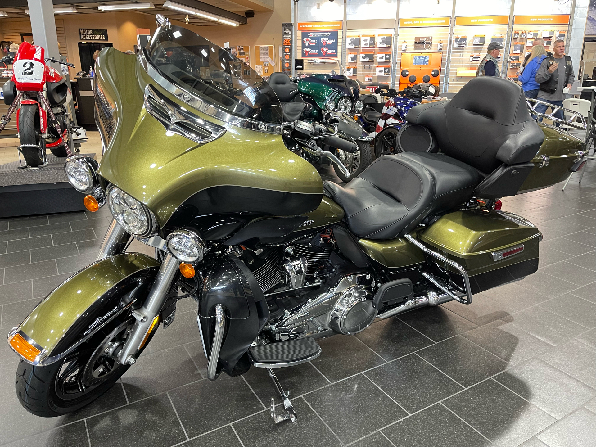 2018 Harley-Davidson Ultra Limited in The Woodlands, Texas - Photo 3