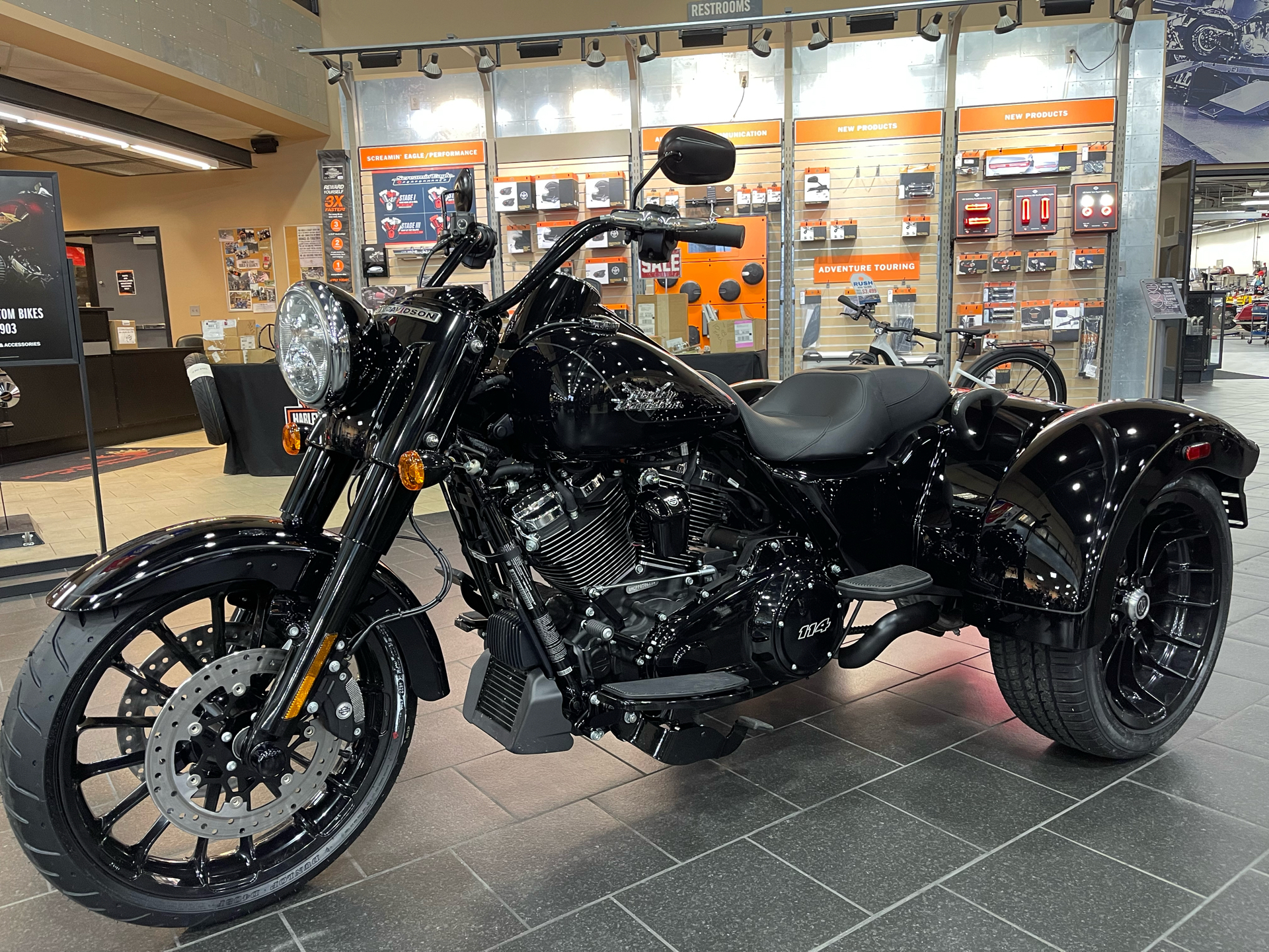 2023 Harley-Davidson Freewheeler® in The Woodlands, Texas - Photo 3