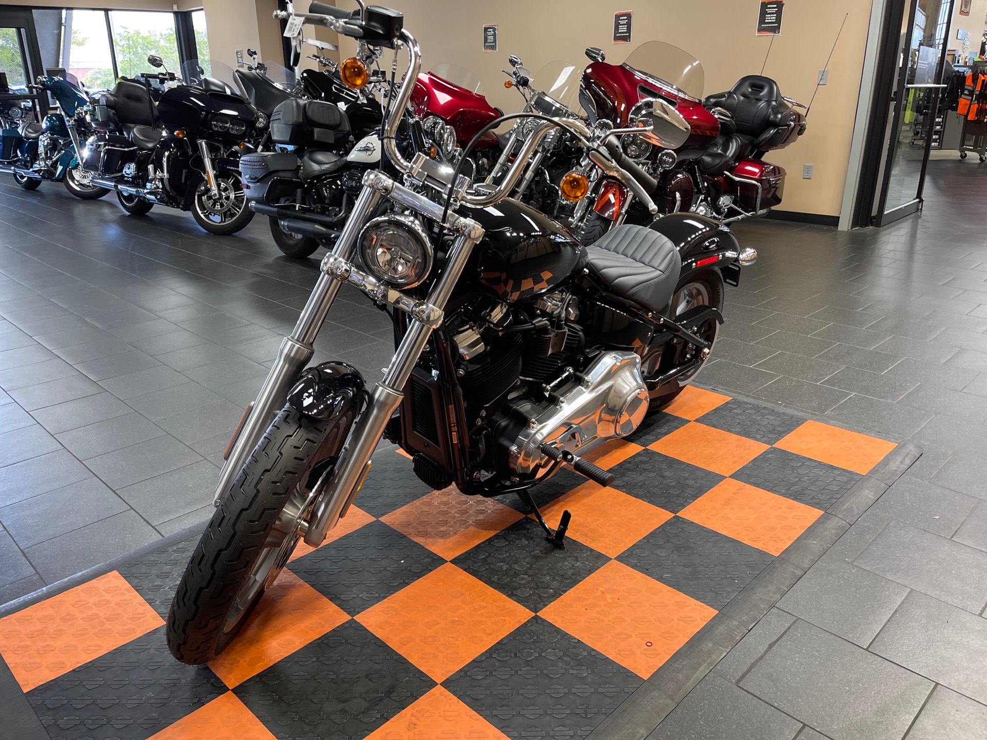 2022 Harley-Davidson Softail® Standard in The Woodlands, Texas - Photo 3
