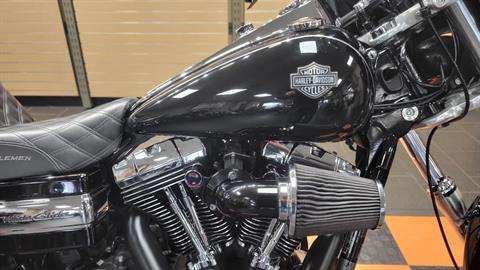 2013 Harley-Davidson Dyna® Wide Glide® in The Woodlands, Texas - Photo 6