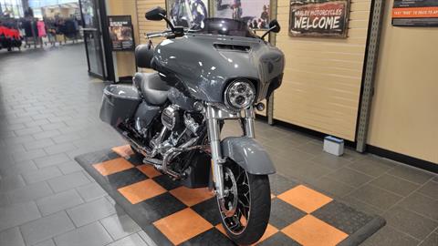 2022 Harley-Davidson Street Glide® Special in The Woodlands, Texas - Photo 2