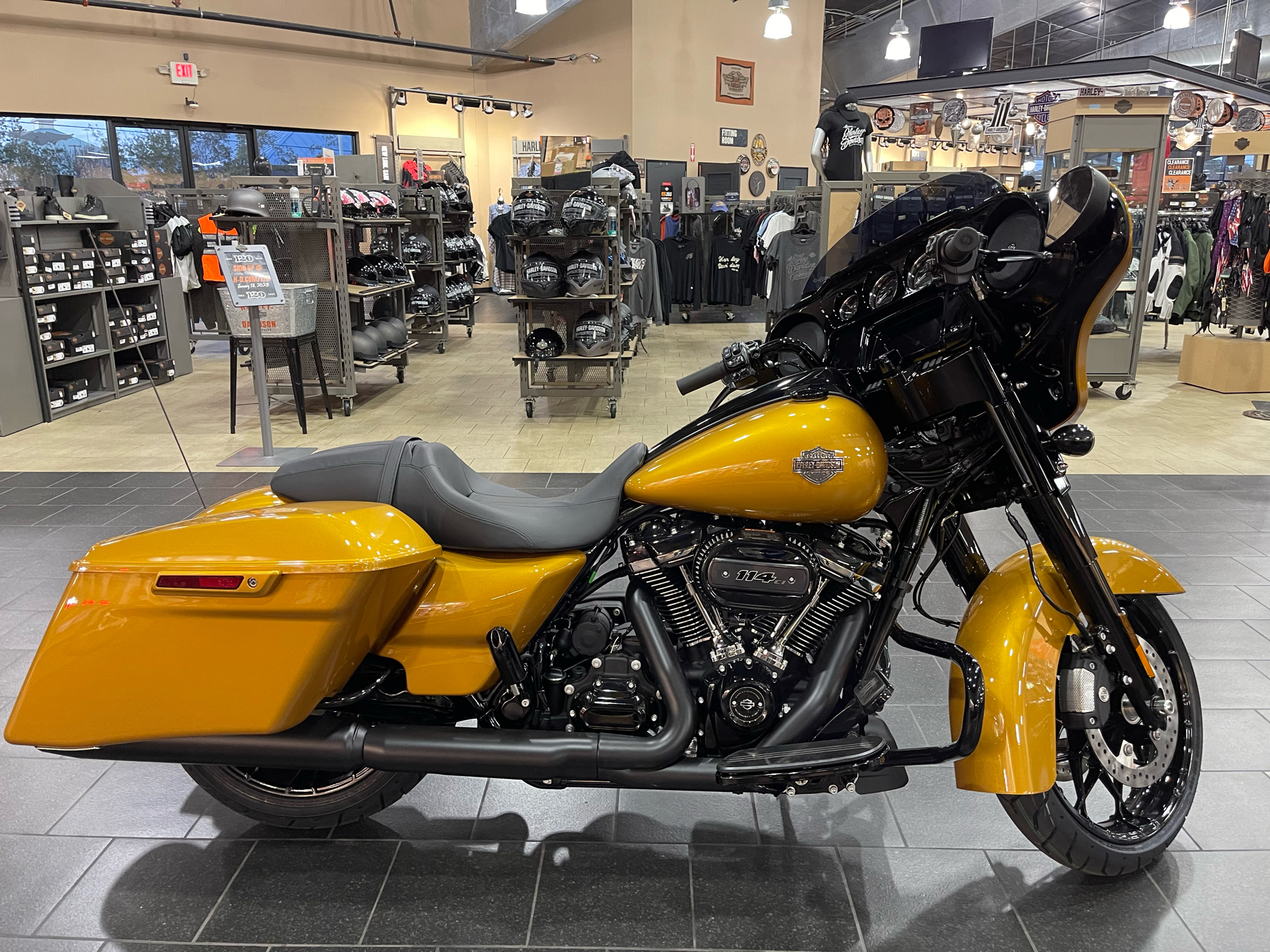 2023 Harley-Davidson Street Glide® Special in The Woodlands, Texas - Photo 1