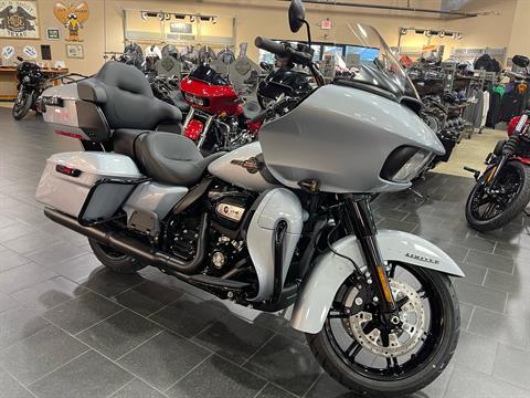 2023 Harley-Davidson Road Glide® Limited in The Woodlands, Texas - Photo 2