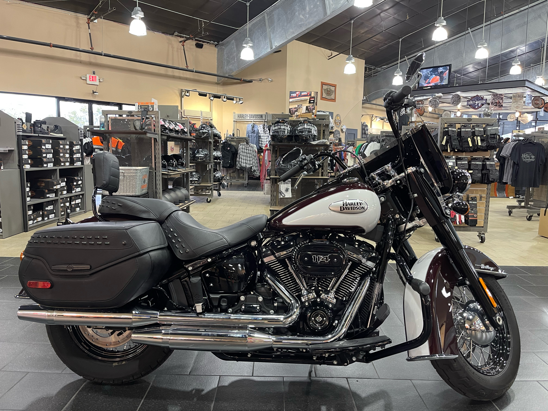 2021 Harley-Davidson Heritage Classic 114 in The Woodlands, Texas - Photo 1