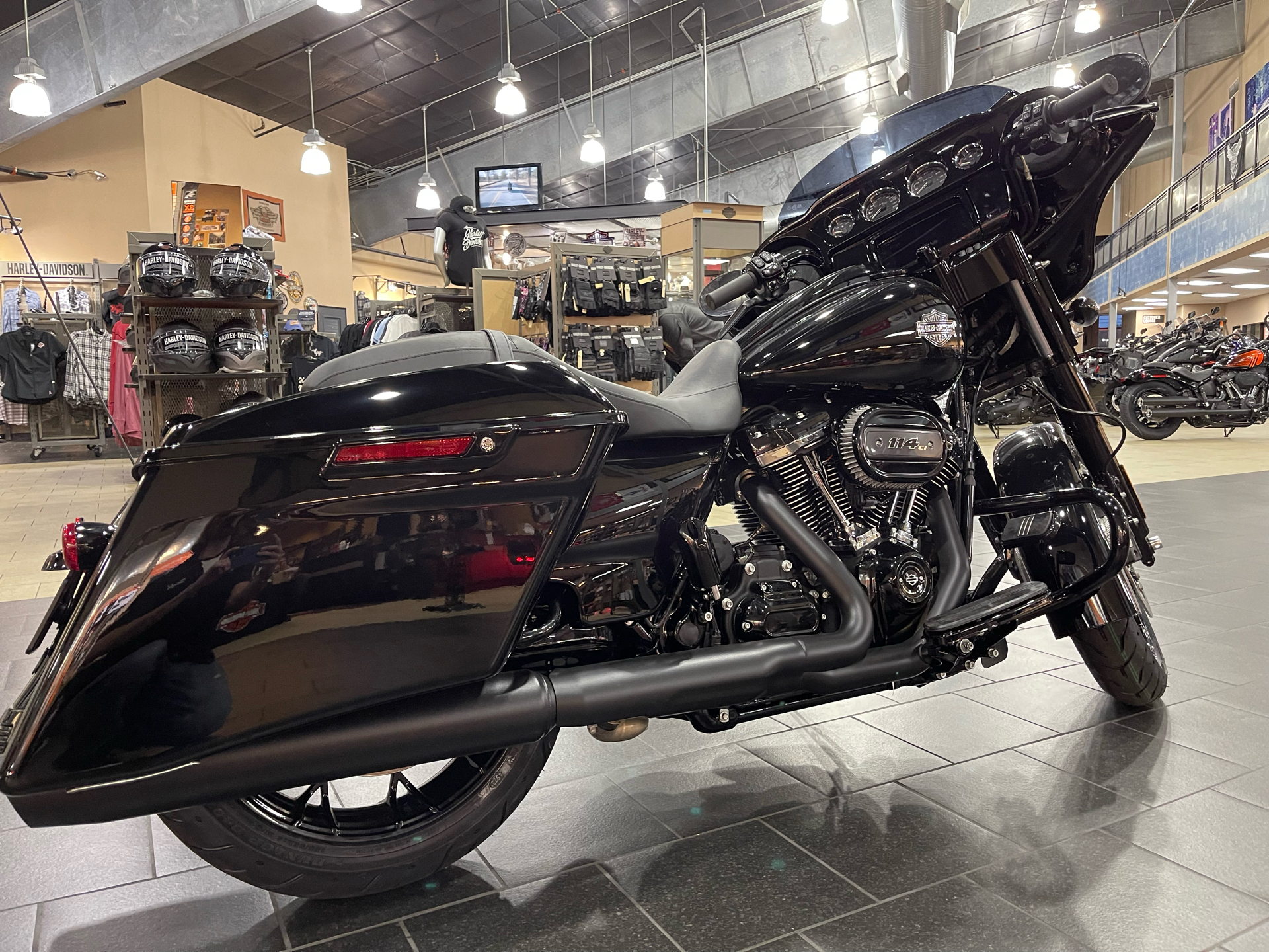2023 Harley-Davidson Street Glide® Special in The Woodlands, Texas - Photo 6