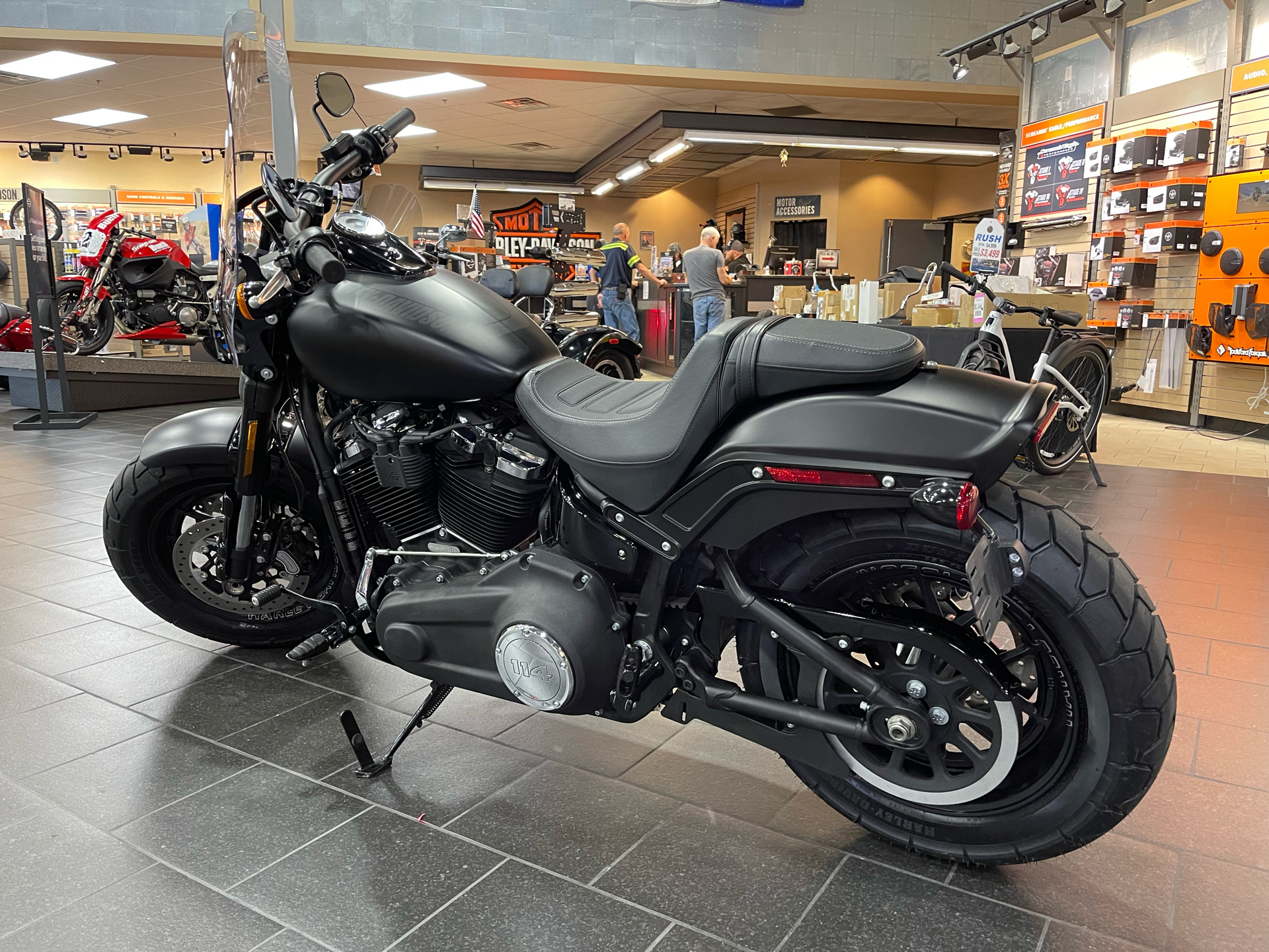 2019 Harley-Davidson Fat Bob® 114 in The Woodlands, Texas - Photo 4