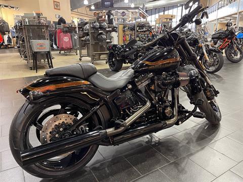 2016 Harley-Davidson CVO™ Pro Street Breakout® in The Woodlands, Texas - Photo 5