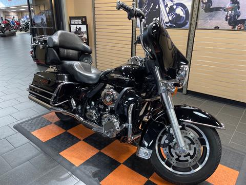 2008 Harley-Davidson Street Glide® in The Woodlands, Texas - Photo 2