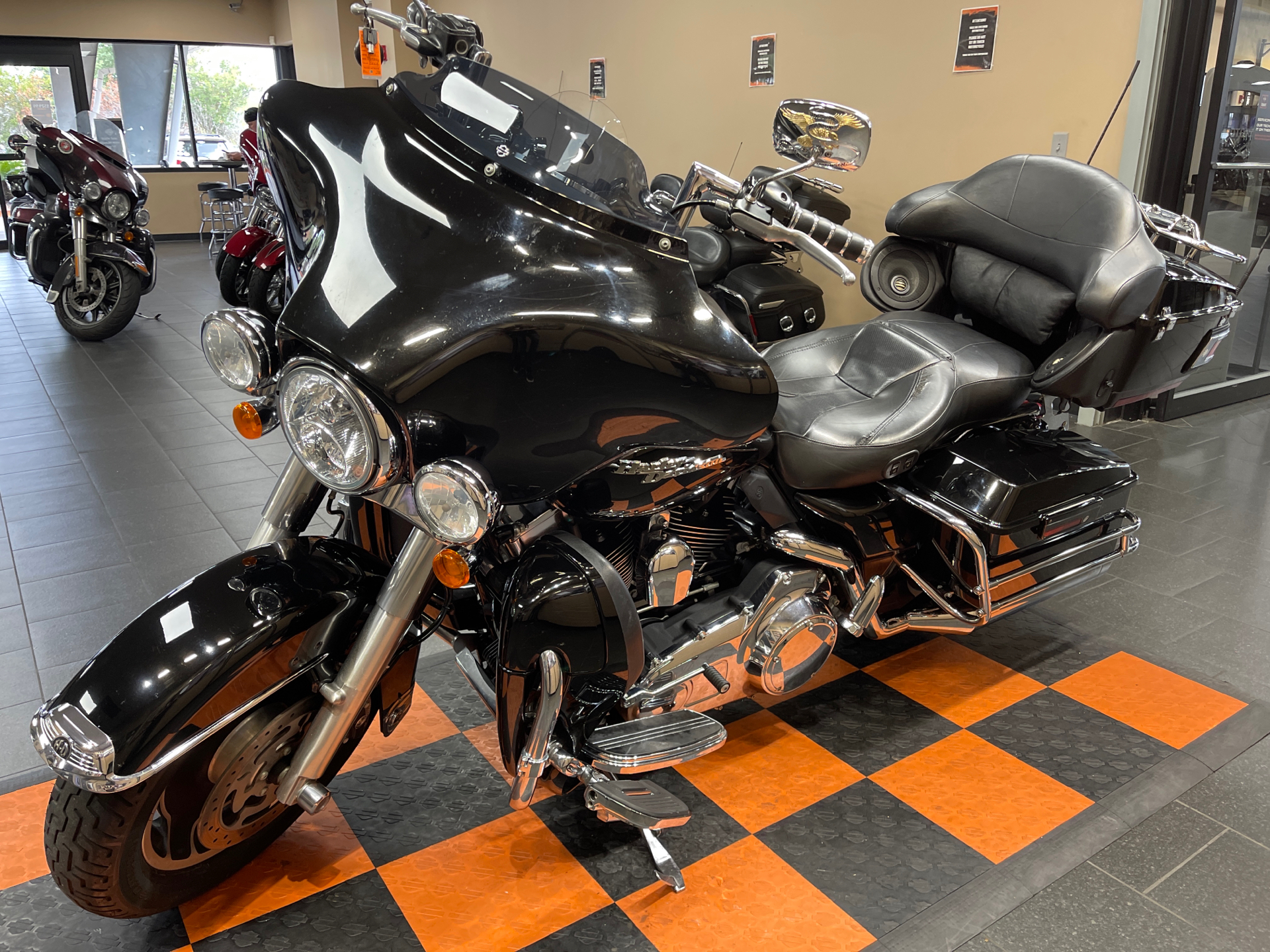 2008 Harley-Davidson Street Glide® in The Woodlands, Texas - Photo 3