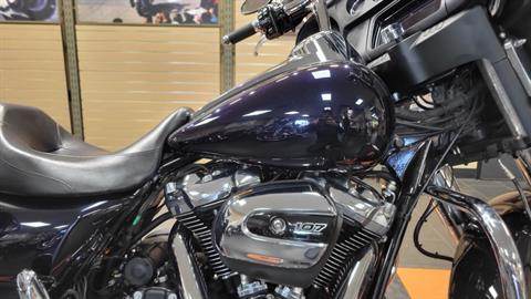2019 Harley-Davidson Street Glide® in The Woodlands, Texas - Photo 7