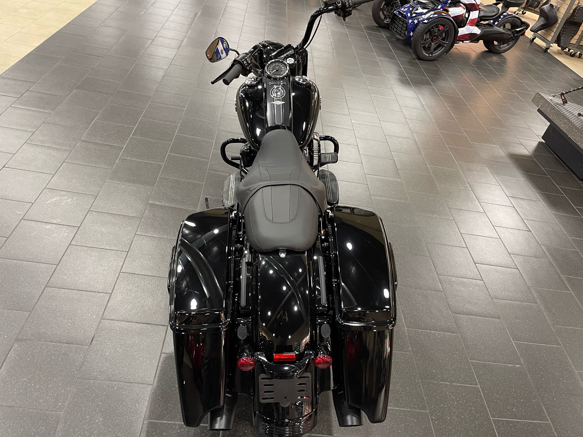2023 Harley-Davidson Road King® Special in The Woodlands, Texas - Photo 5