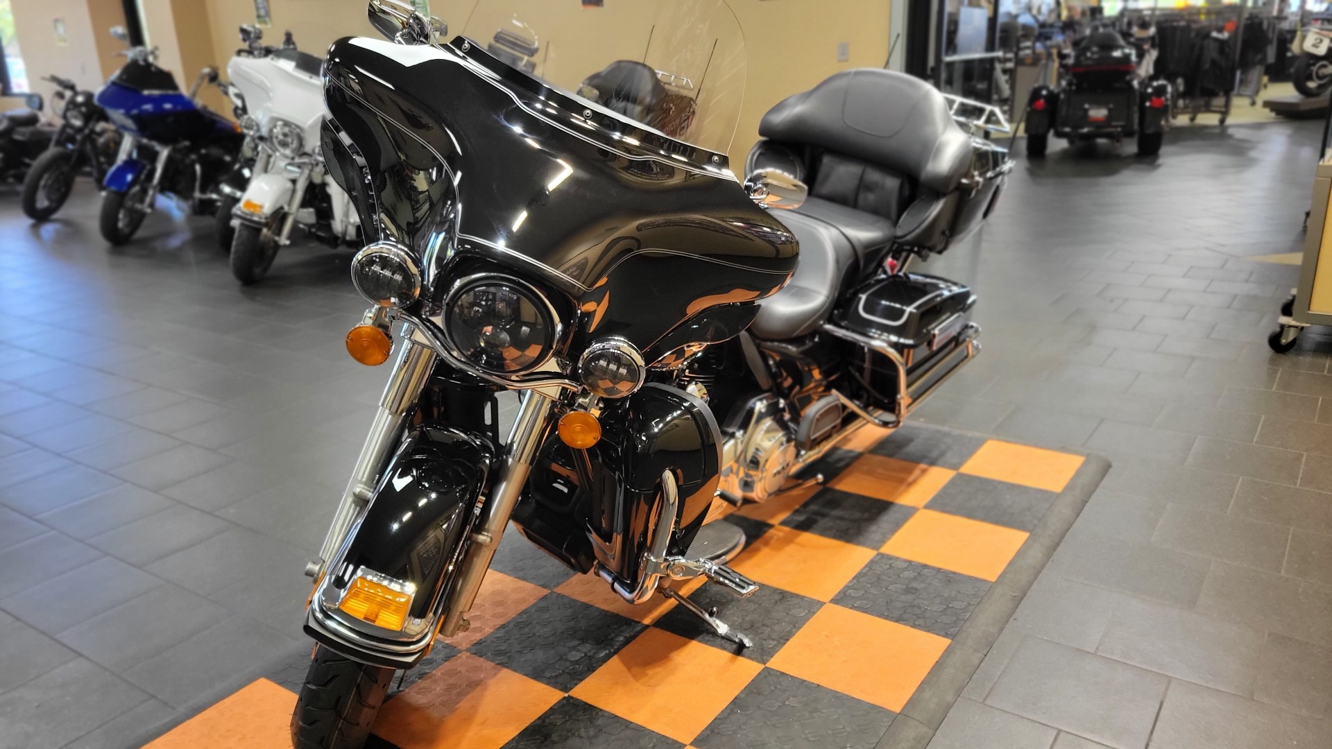2013 Harley-Davidson Ultra Classic® Electra Glide® in The Woodlands, Texas - Photo 3