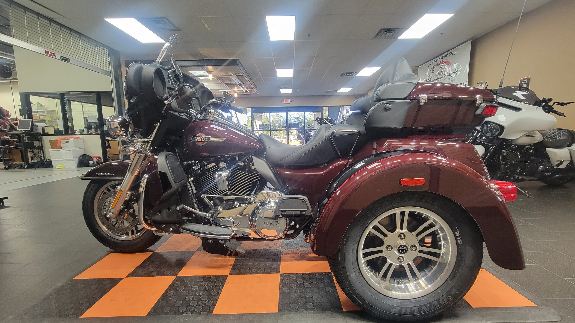 2022 Harley-Davidson Tri Glide® Ultra in The Woodlands, Texas - Photo 4