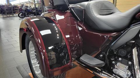 2022 Harley-Davidson Tri Glide® Ultra in The Woodlands, Texas - Photo 8