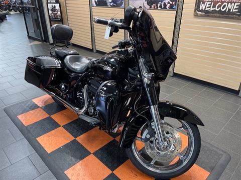 2015 Harley-Davidson CVO™ Street Glide® in The Woodlands, Texas - Photo 2