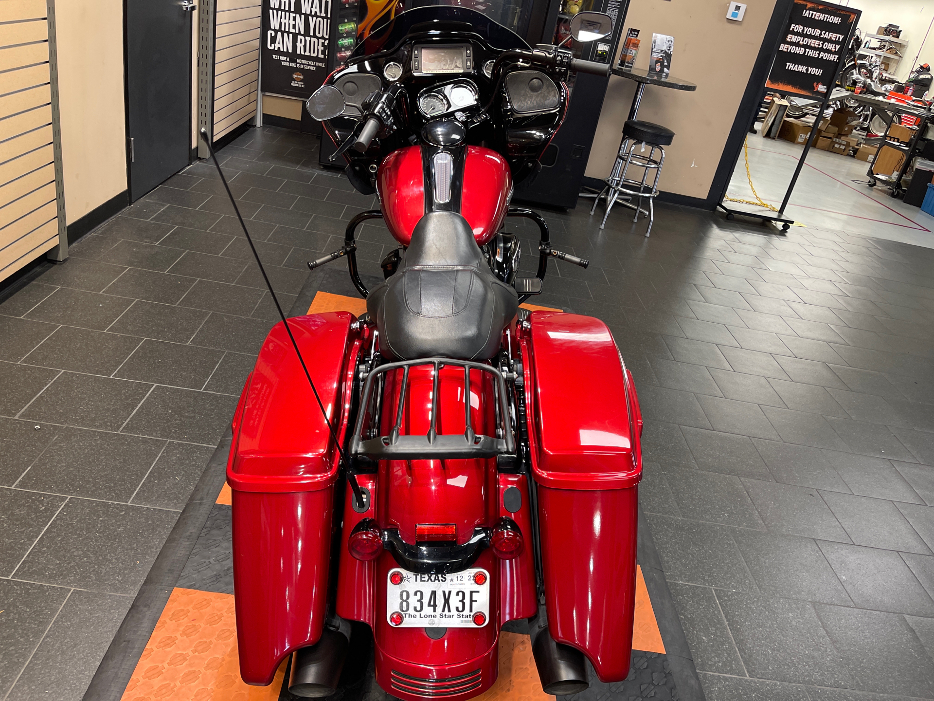 2018 Harley-Davidson Road Glide® Special in The Woodlands, Texas - Photo 5
