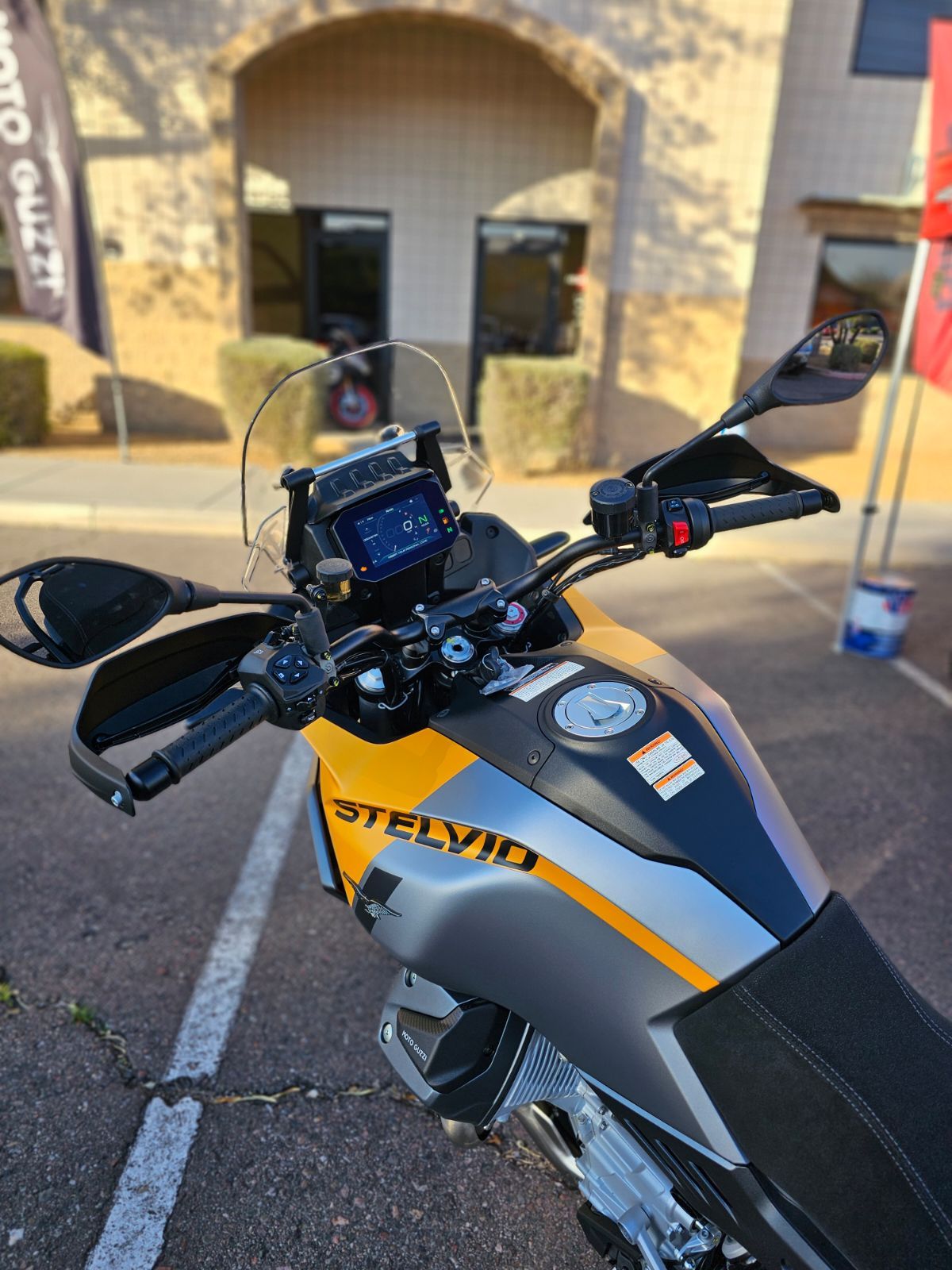 2024 Moto Guzzi Stelvio in Chandler, Arizona - Photo 10