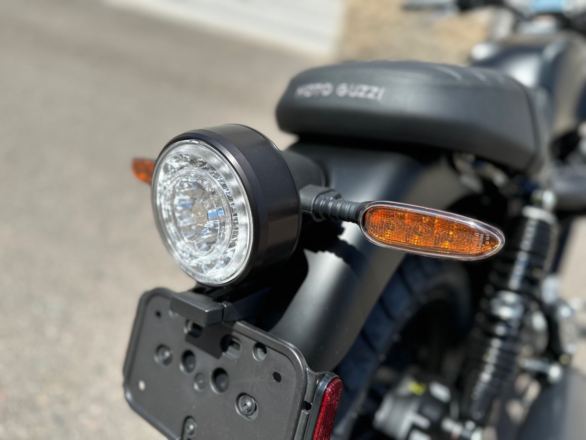 2023 Moto Guzzi V7 Stone in Chandler, Arizona - Photo 12
