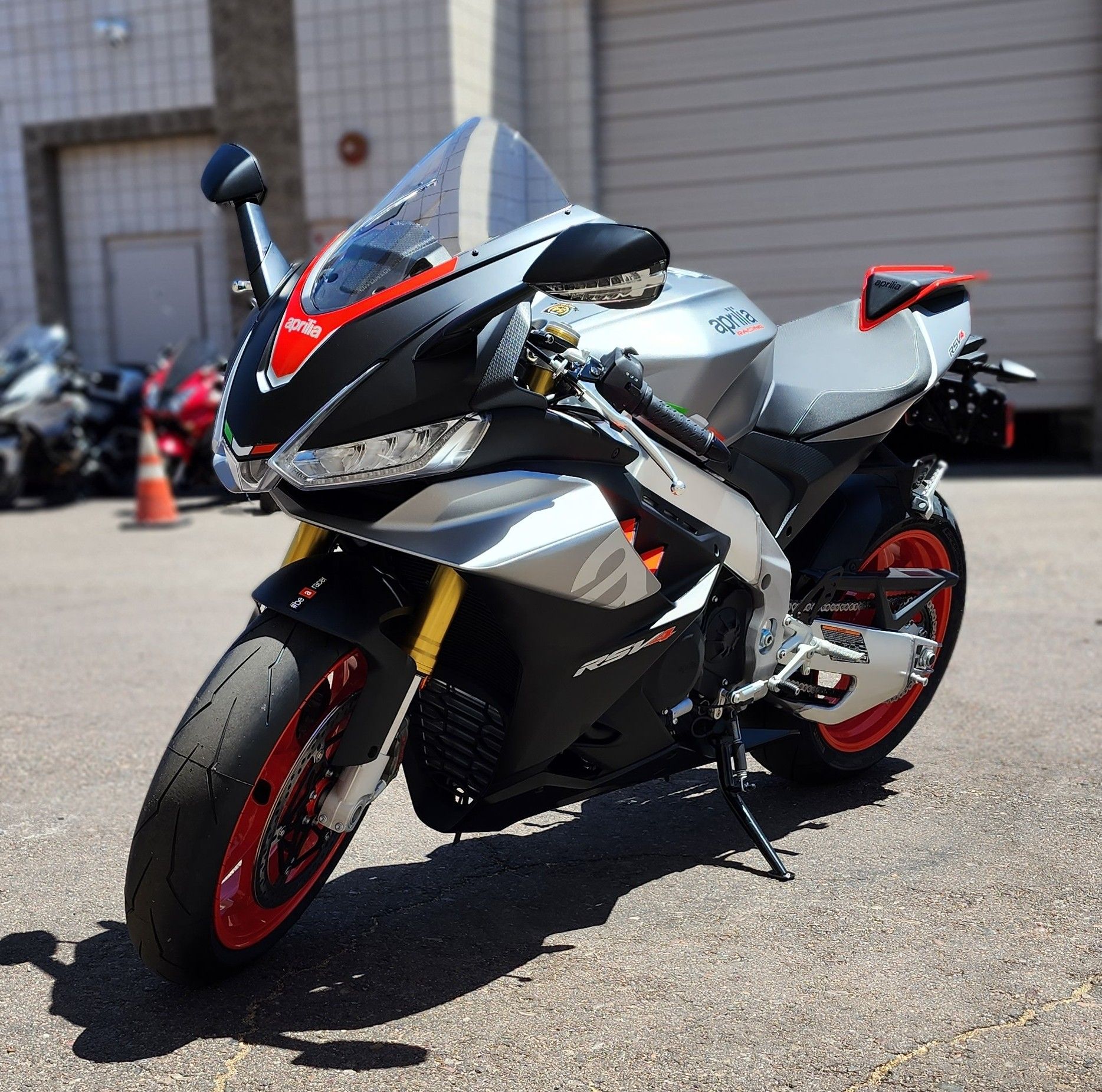 2024 Aprilia RSV4 1100 in Chandler, Arizona - Photo 6