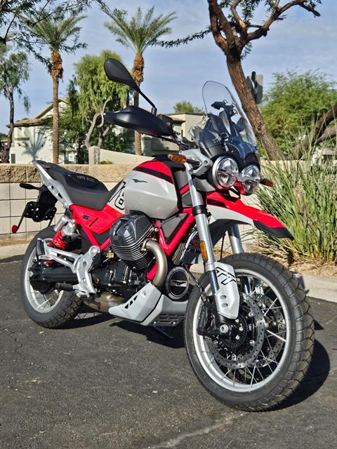 2025 Moto Guzzi V85 TT in Chandler, Arizona