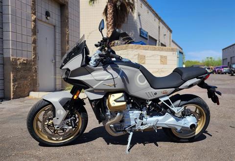 2023 Moto Guzzi V100 Mandello Aviazione Navale LE in Chandler, Arizona - Photo 4