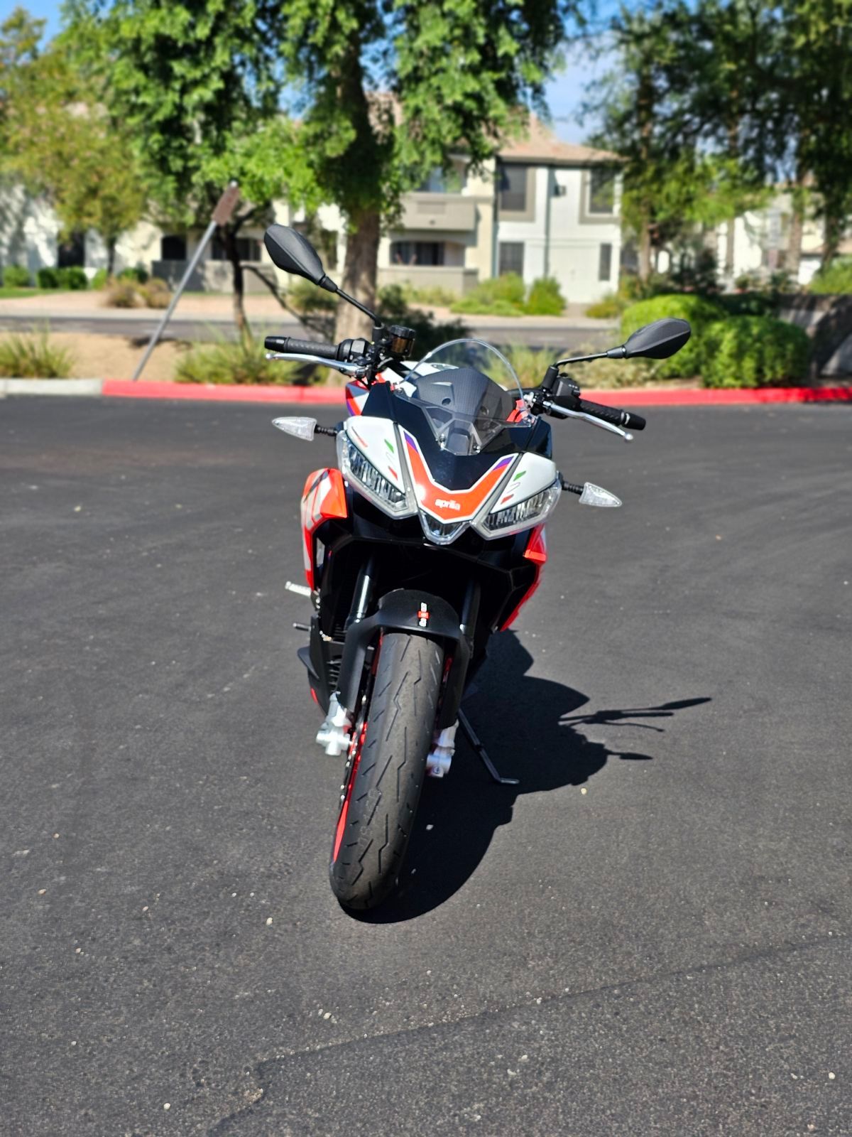 2024 Aprilia Tuono 660 Factory in Chandler, Arizona - Photo 8