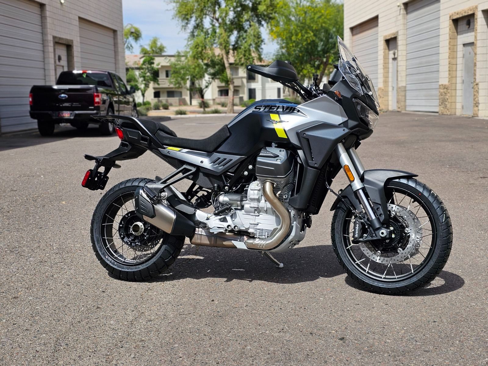 2024 Moto Guzzi Stelvio in Chandler, Arizona - Photo 2