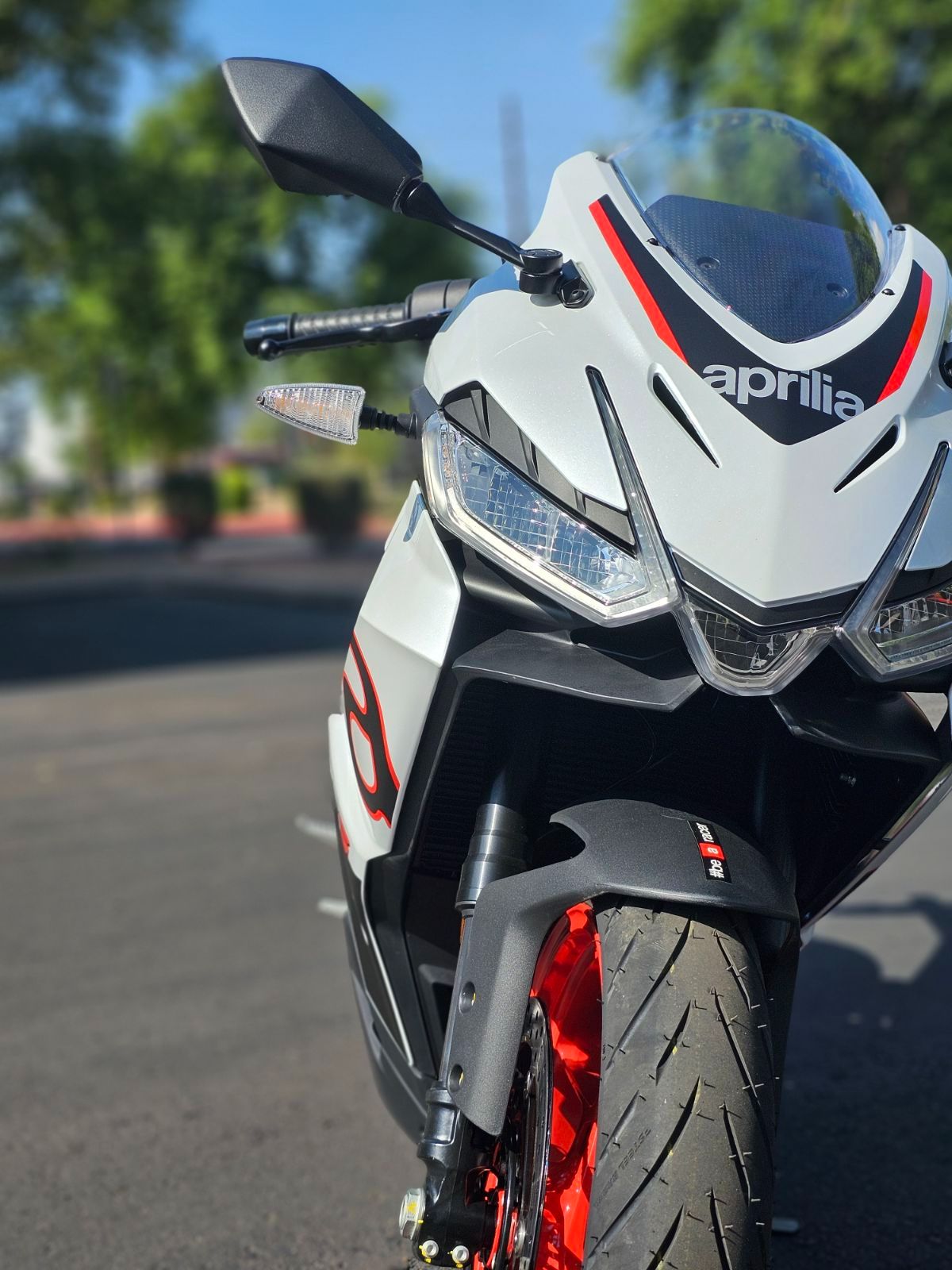 2025 Aprilia RS 457 in Chandler, Arizona - Photo 11