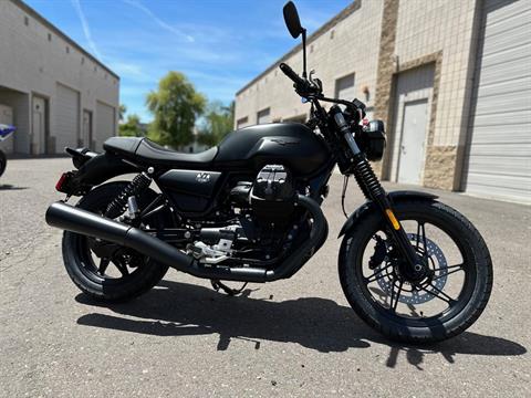 2024 Moto Guzzi V7 Stone in Chandler, Arizona - Photo 1