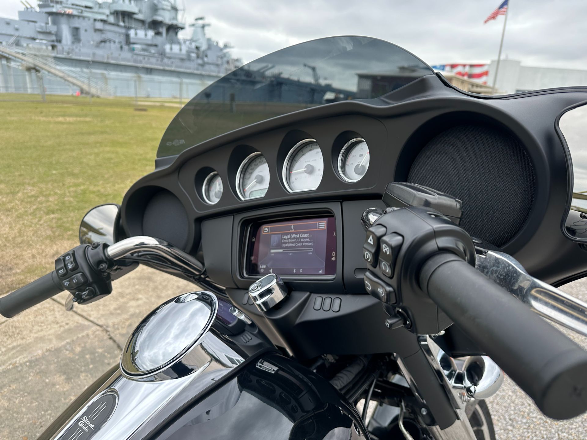 2022 Harley-Davidson Street Glide® in Mobile, Alabama - Photo 6