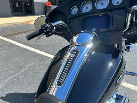 2022 Harley-Davidson Street Glide® in Mobile, Alabama - Photo 10