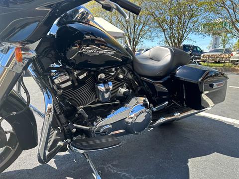 2022 Harley-Davidson Street Glide® in Mobile, Alabama - Photo 13