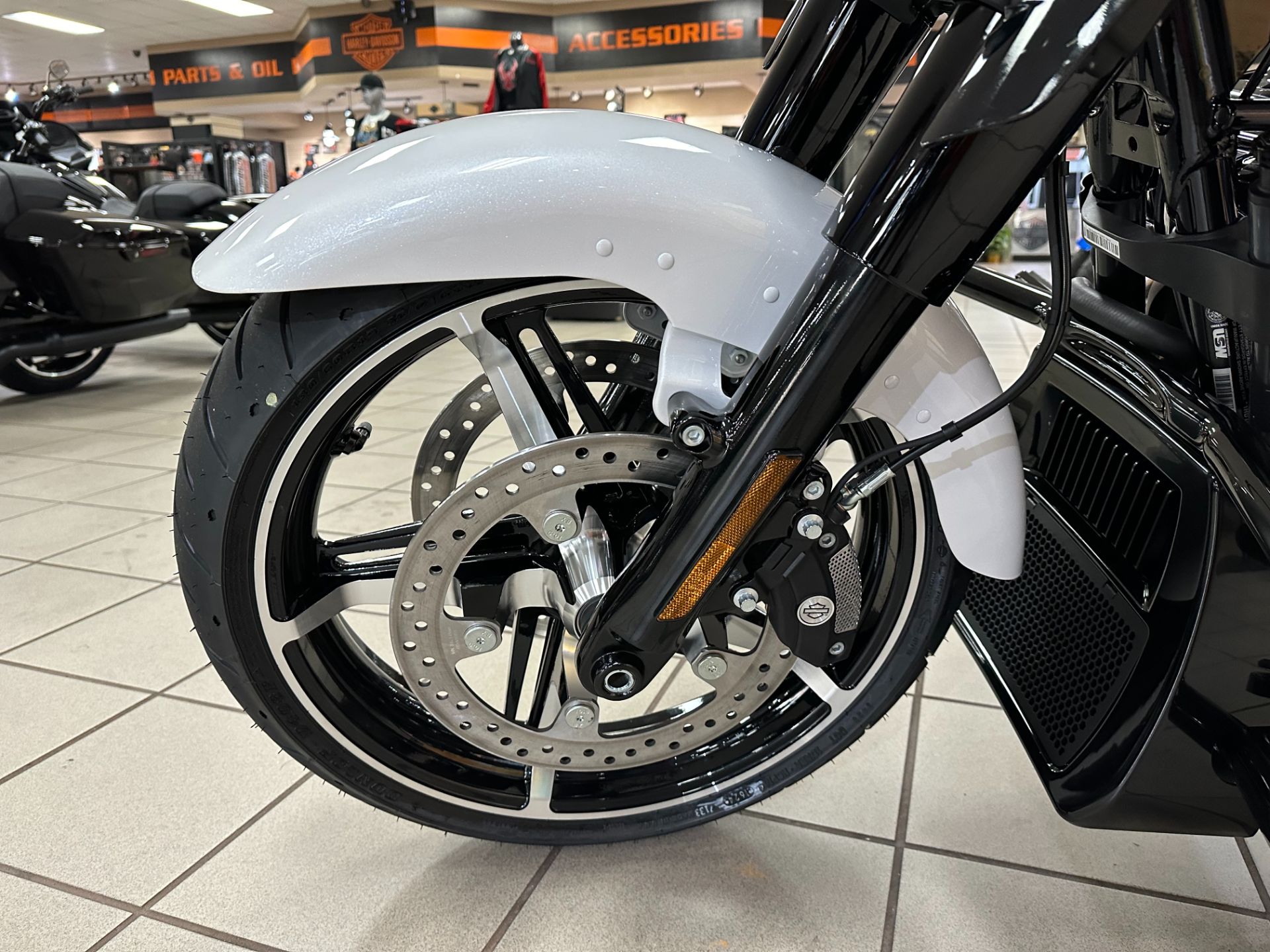 2024 Harley-Davidson Street Glide® in Mobile, Alabama - Photo 14