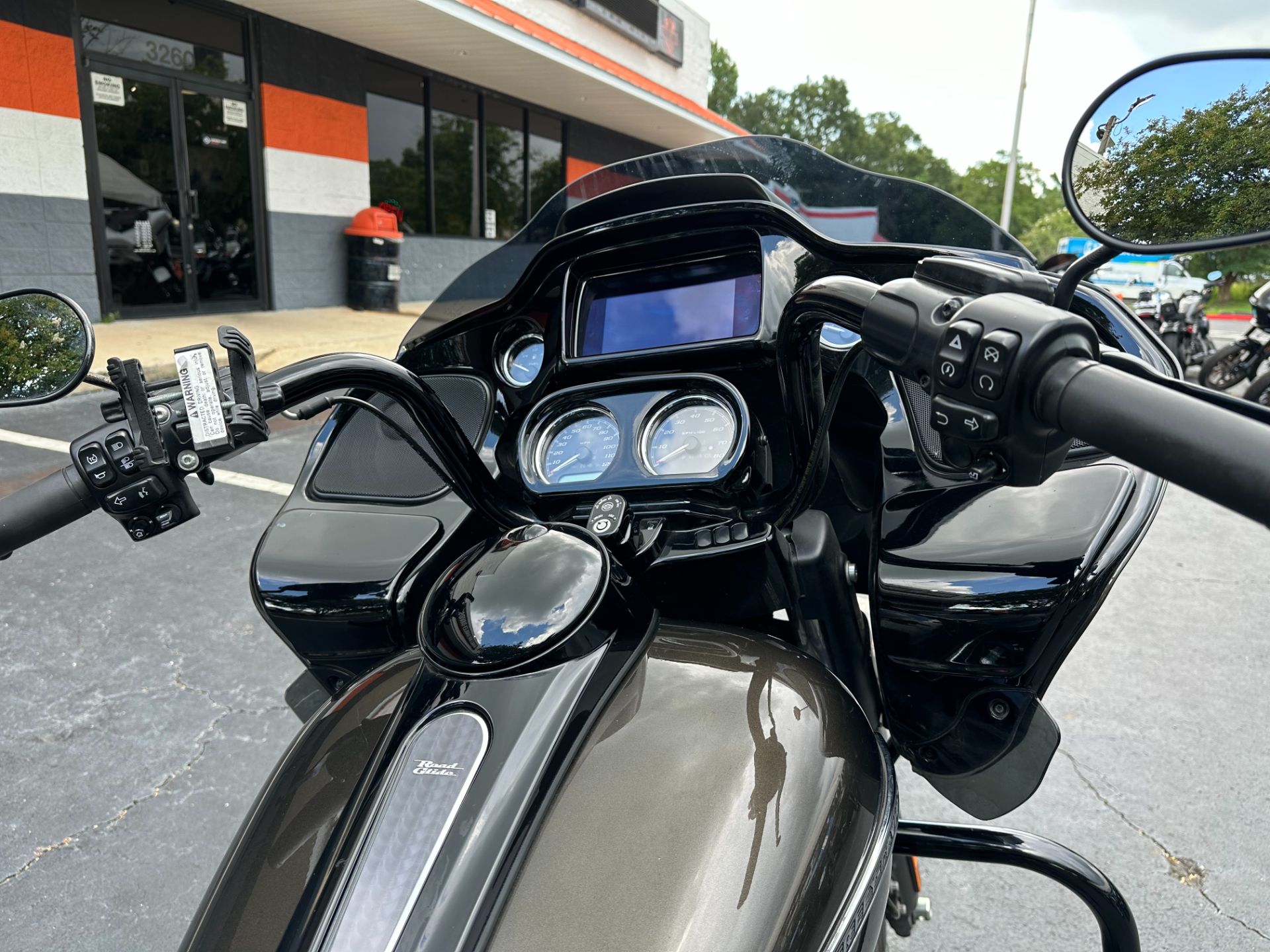 2020 Harley-Davidson Road Glide® Special in Mobile, Alabama - Photo 11