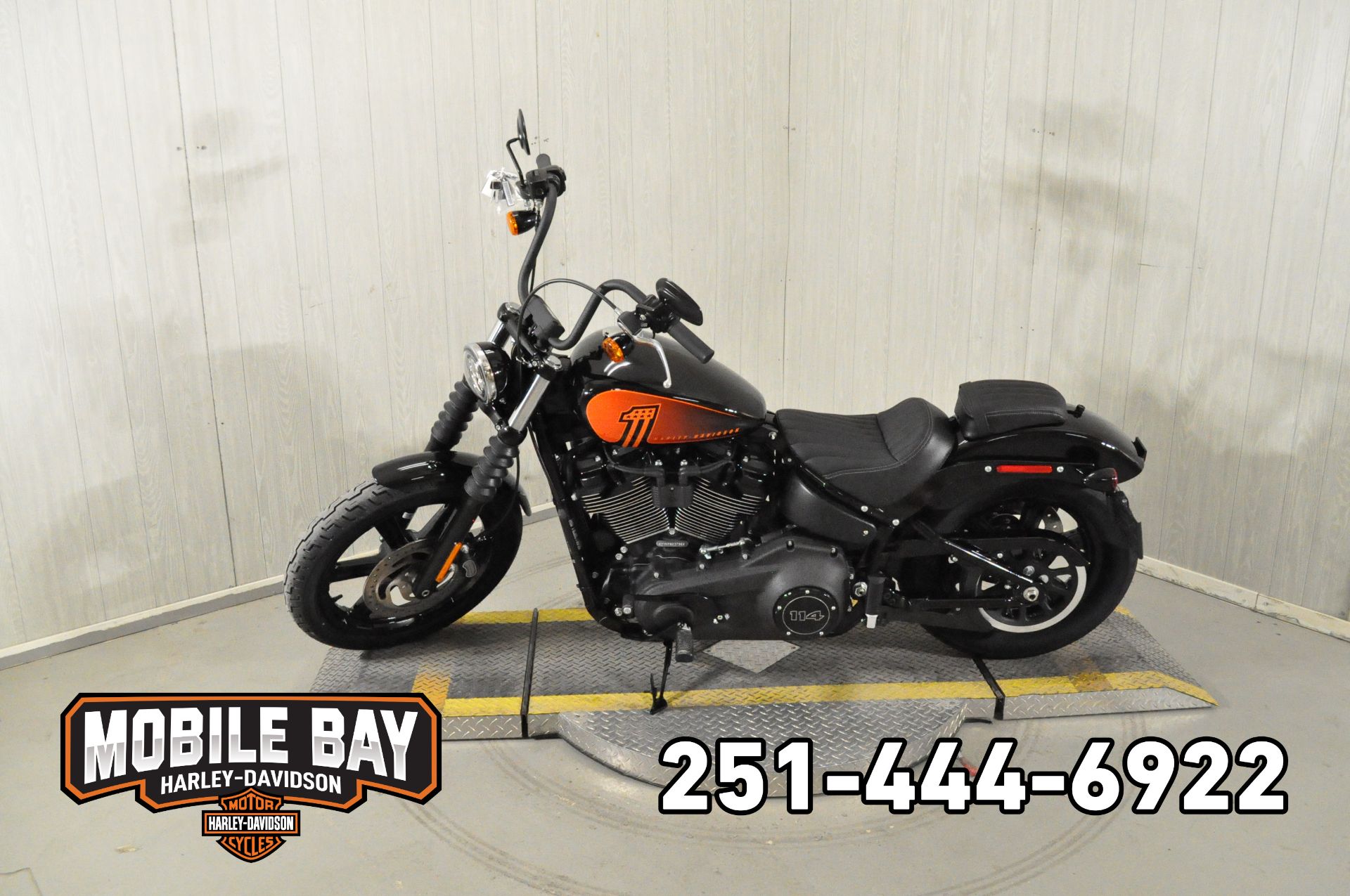 2023 Harley-Davidson Street Bob® 114 in Mobile, Alabama - Photo 6