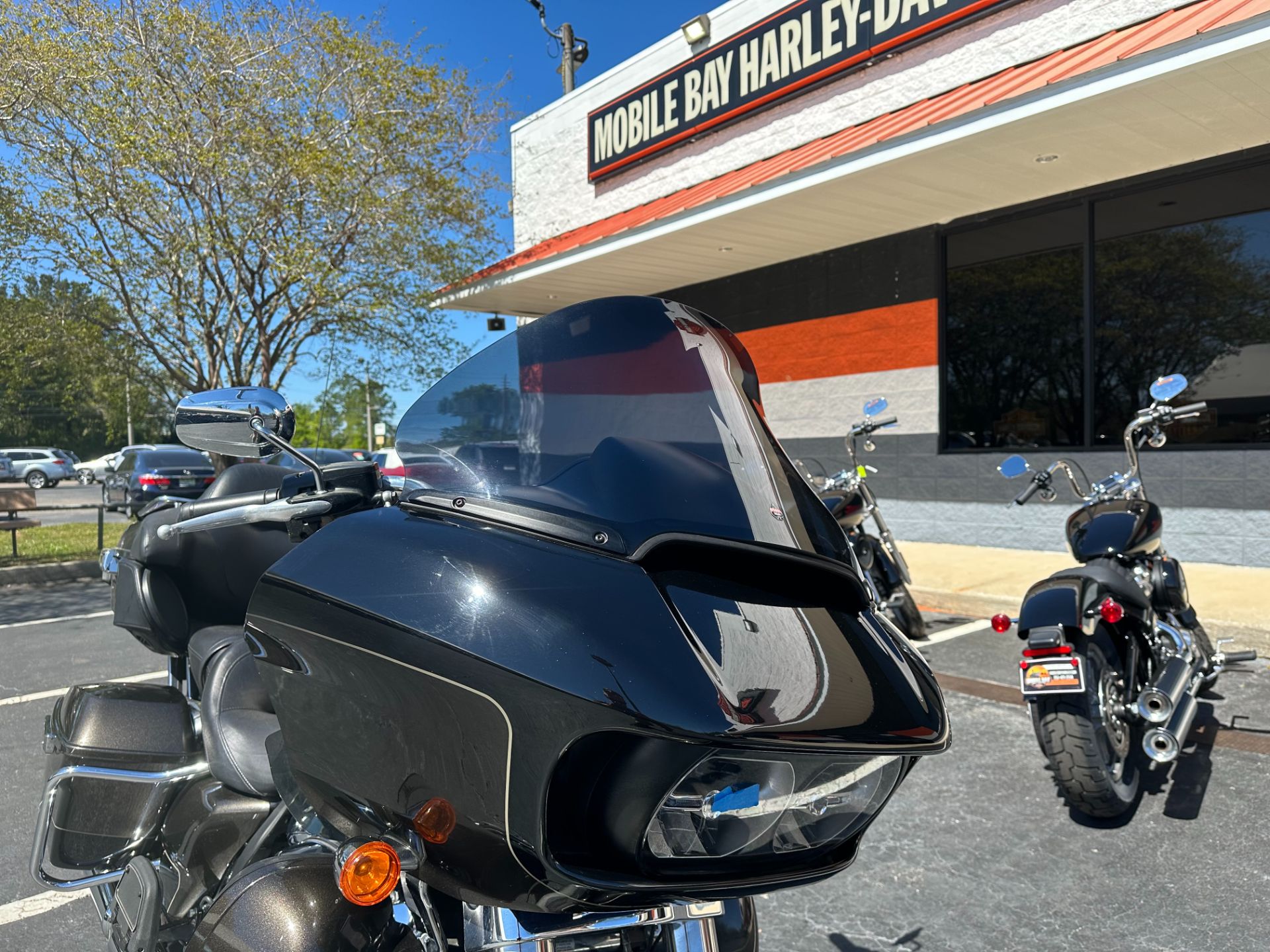 2020 Harley-Davidson Road Glide® Limited in Mobile, Alabama - Photo 2