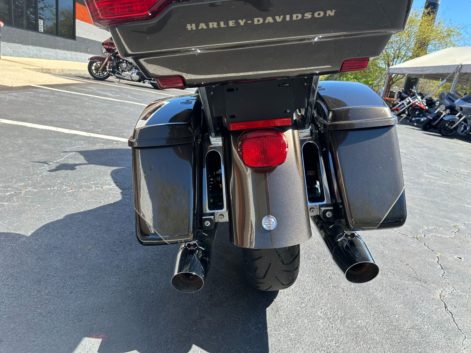 2020 Harley-Davidson Road Glide® Limited in Mobile, Alabama - Photo 10