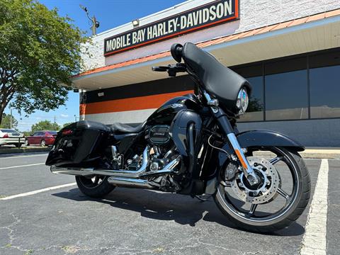 2016 Harley-Davidson CVO™ Street Glide® in Mobile, Alabama - Photo 1