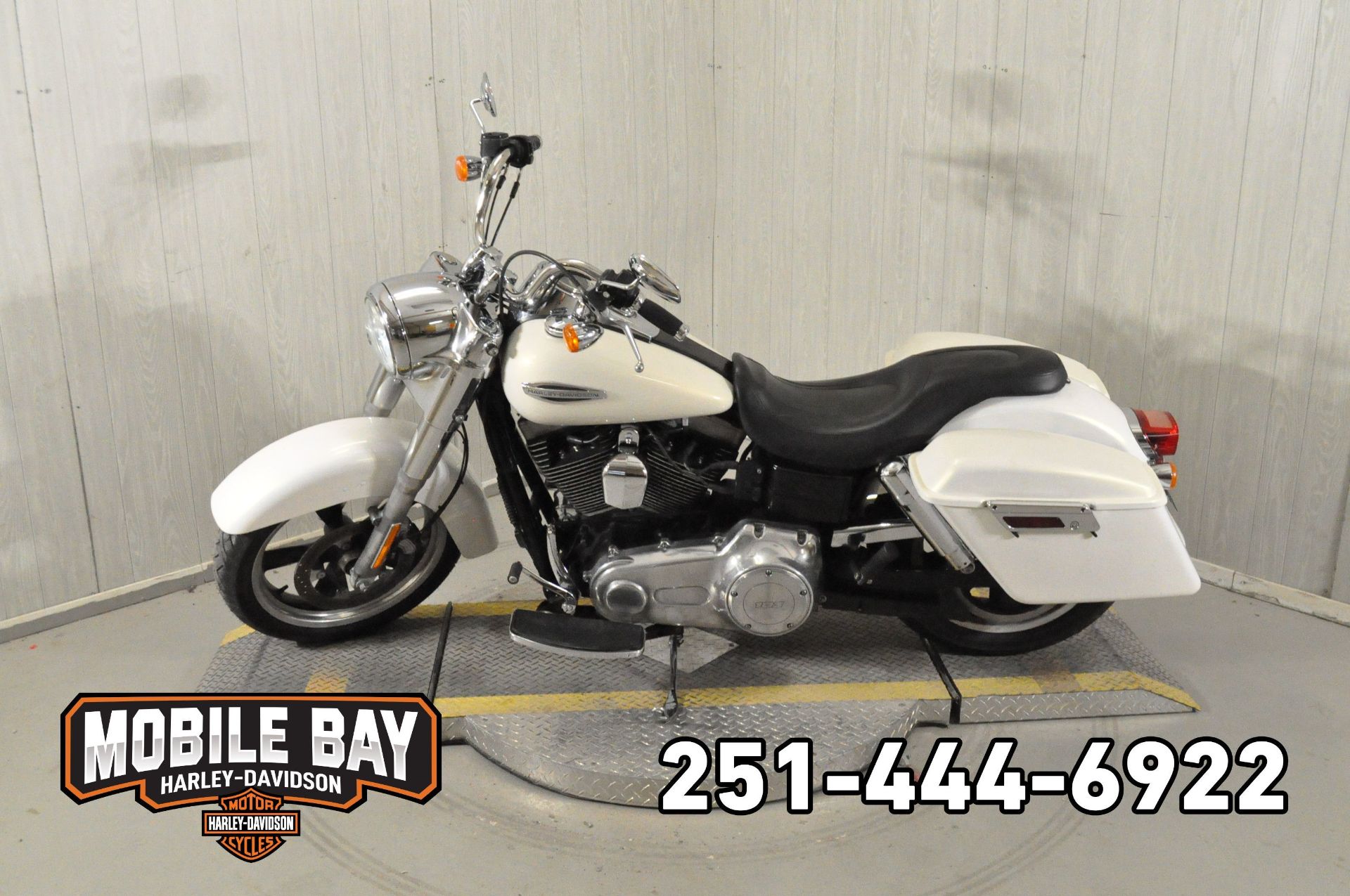 2014 Harley-Davidson Dyna® Switchback™ in Mobile, Alabama - Photo 7