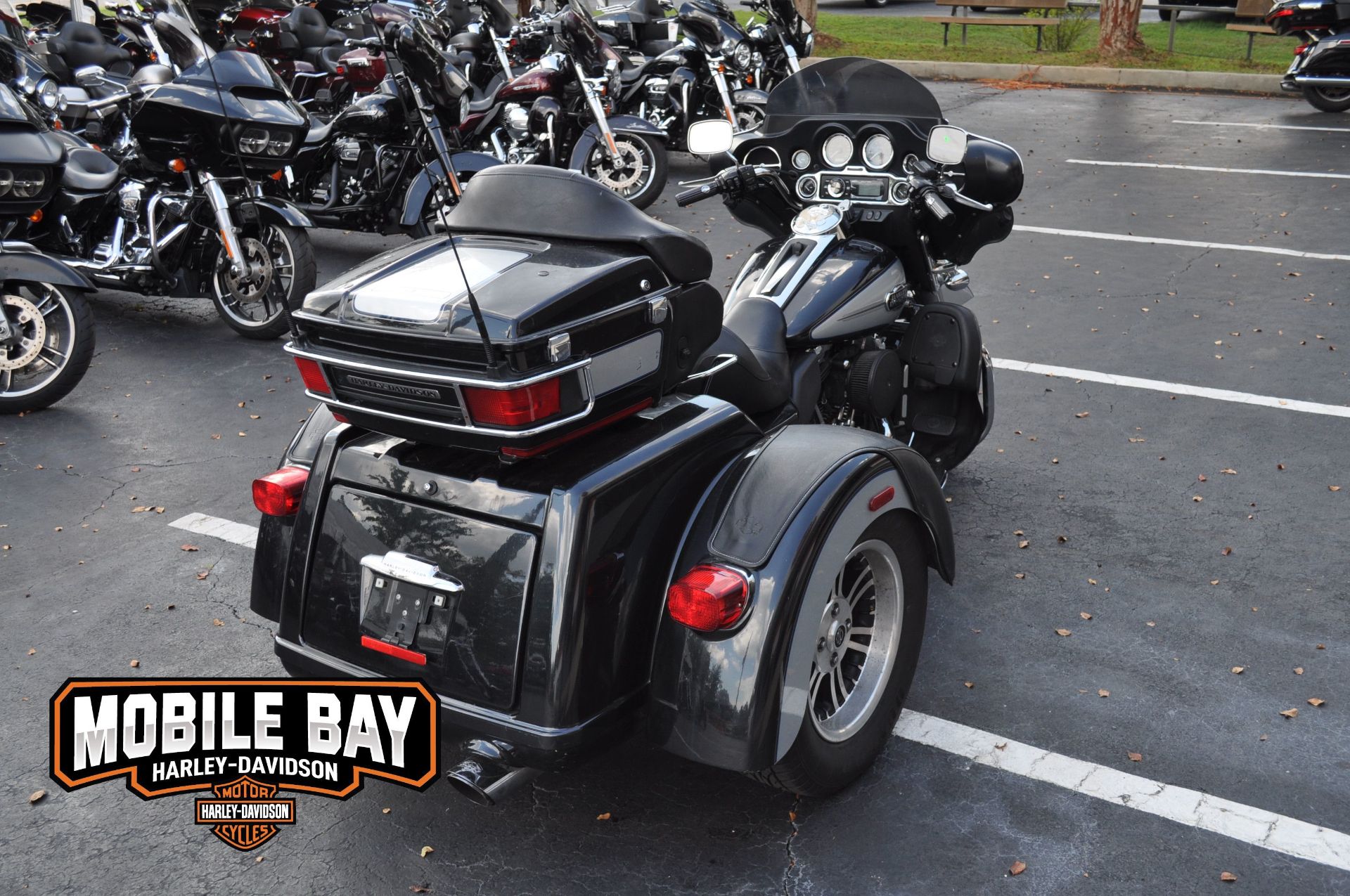 2013 Harley-Davidson Tri Glide® Ultra Classic® in Mobile, Alabama - Photo 4
