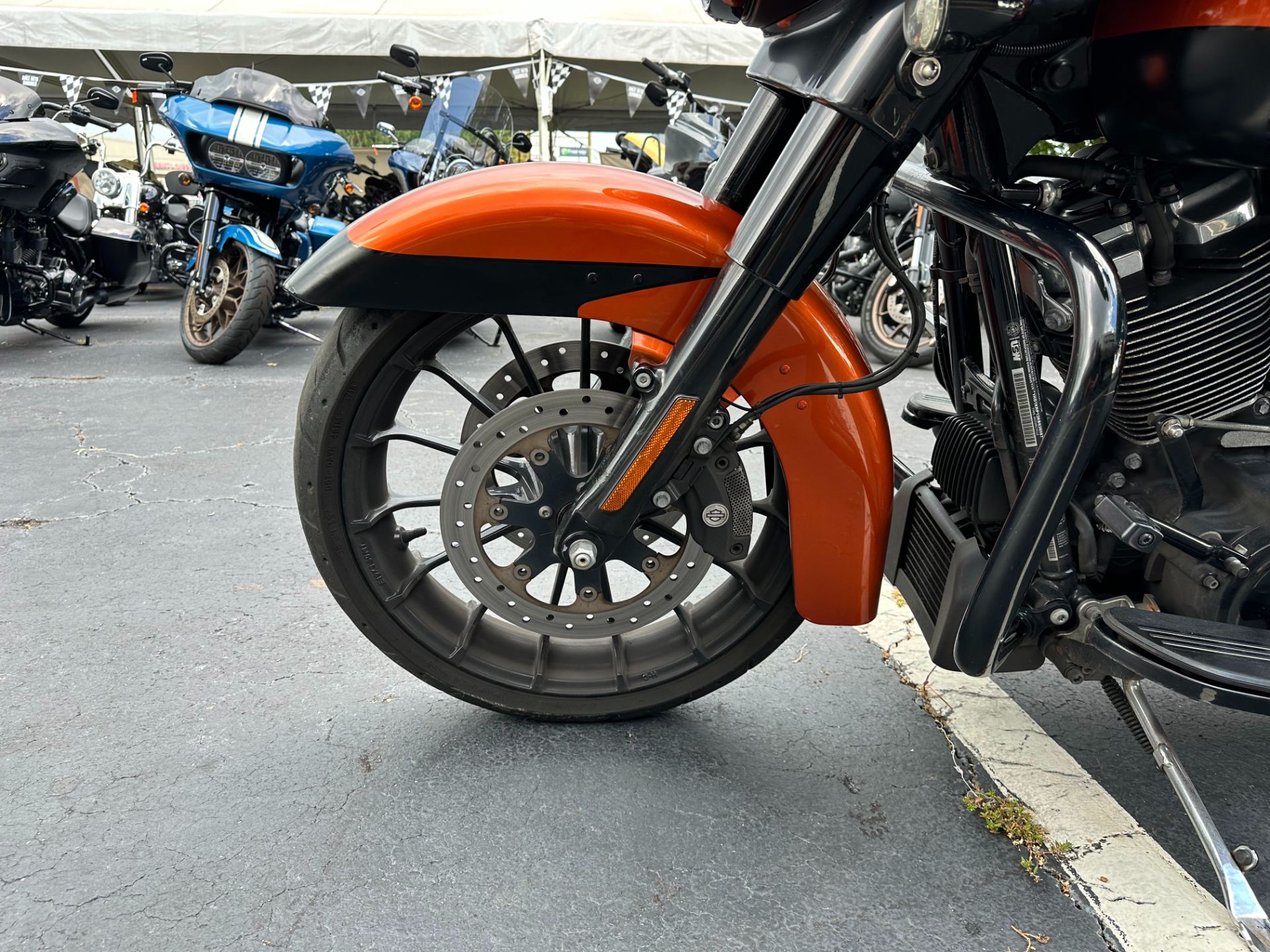 2019 Harley-Davidson Street Glide® Special in Mobile, Alabama - Photo 14