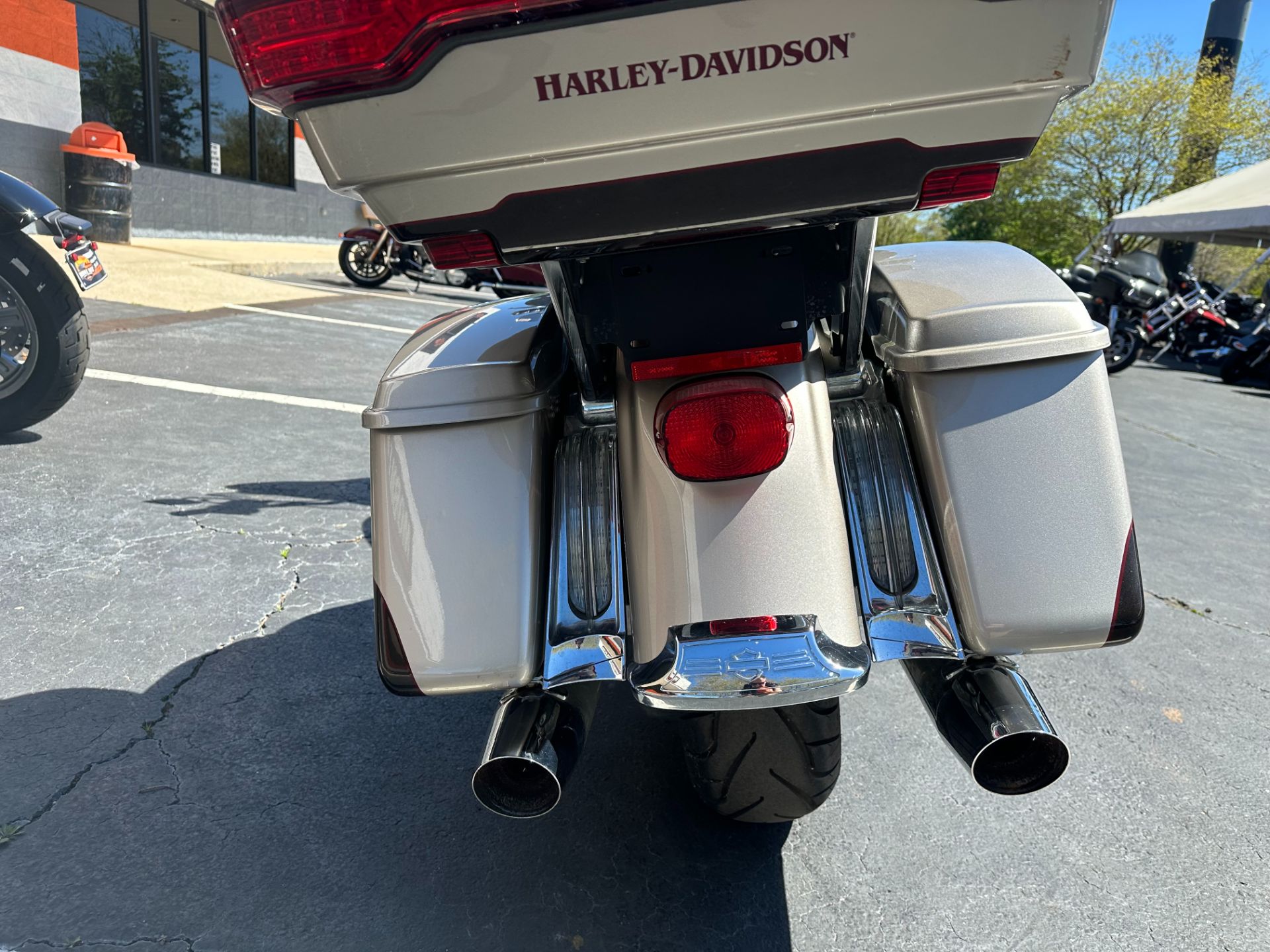 2018 Harley-Davidson Ultra Limited in Mobile, Alabama - Photo 10