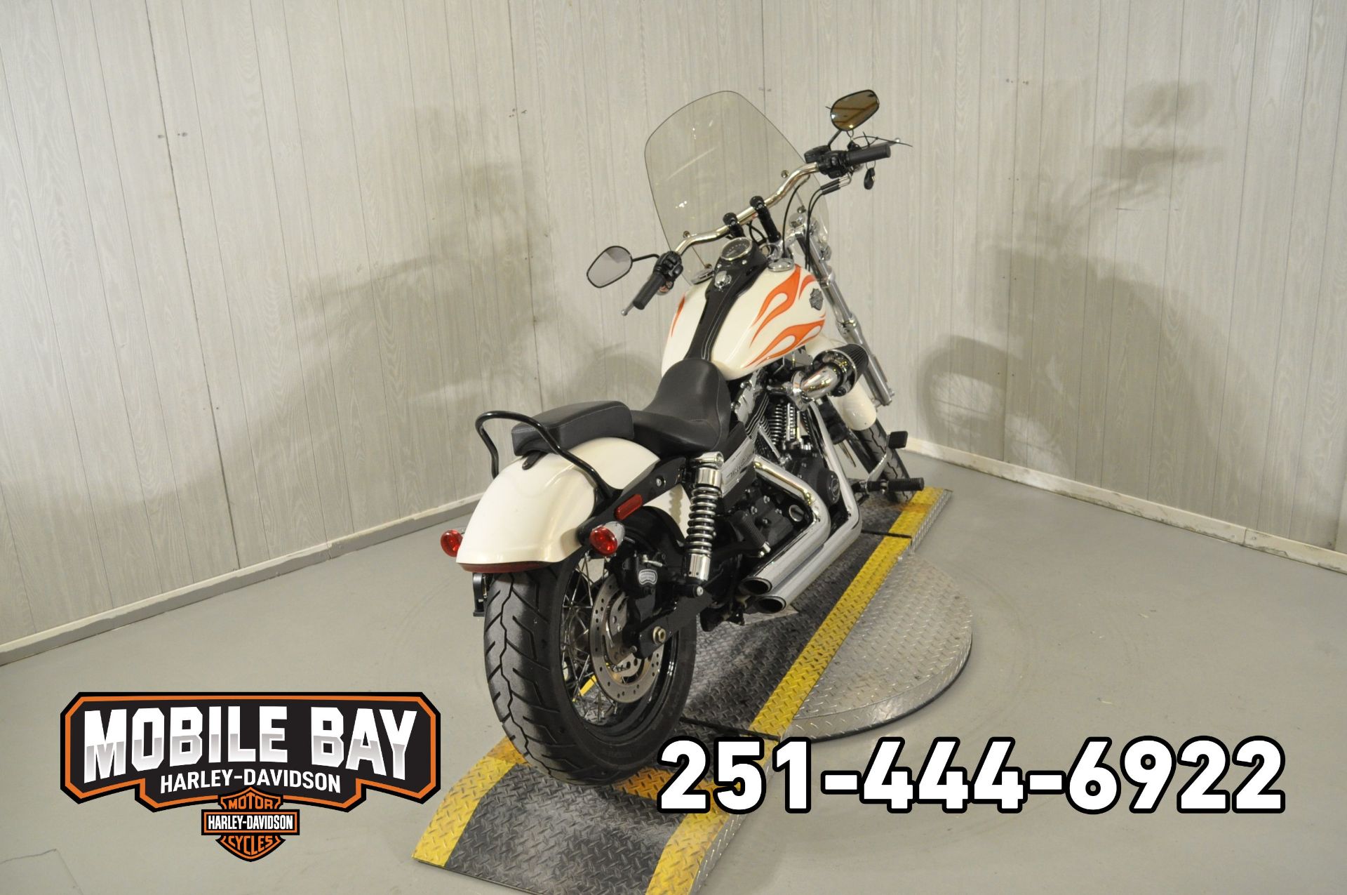 2014 Harley-Davidson Dyna® Wide Glide® in Mobile, Alabama - Photo 2