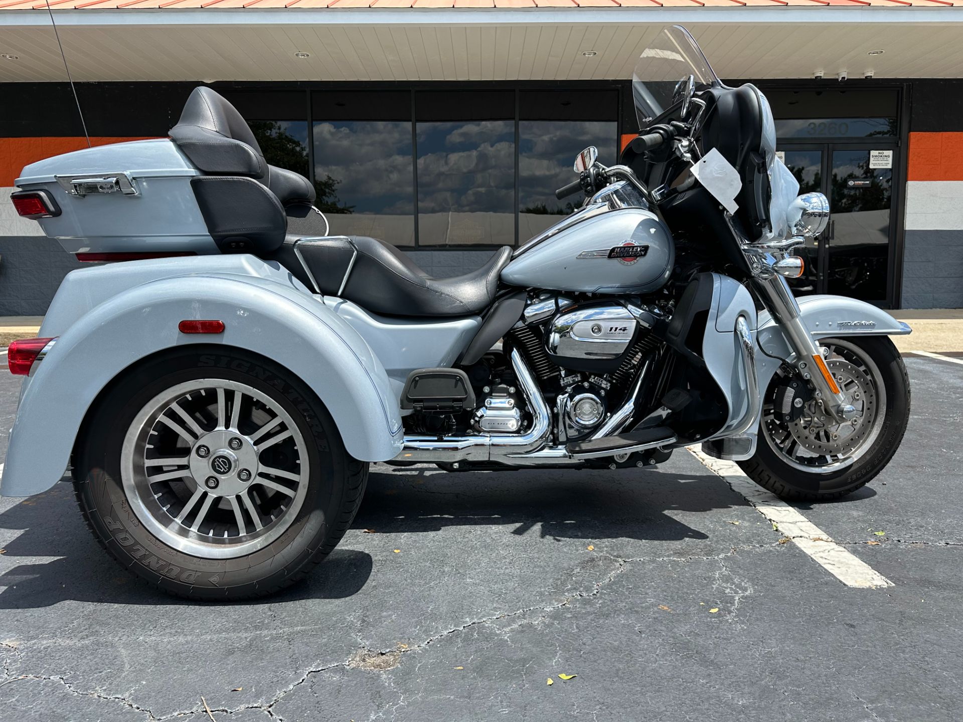 2023 Harley-Davidson Tri Glide® Ultra in Mobile, Alabama - Photo 8