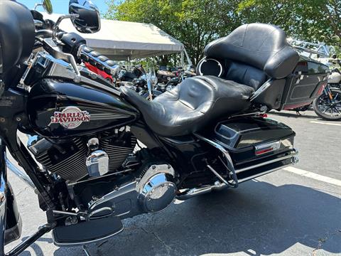 2007 Harley-Davidson FLHTCU Ultra Classic® Electra Glide® Patriot Special Edition in Mobile, Alabama - Photo 12