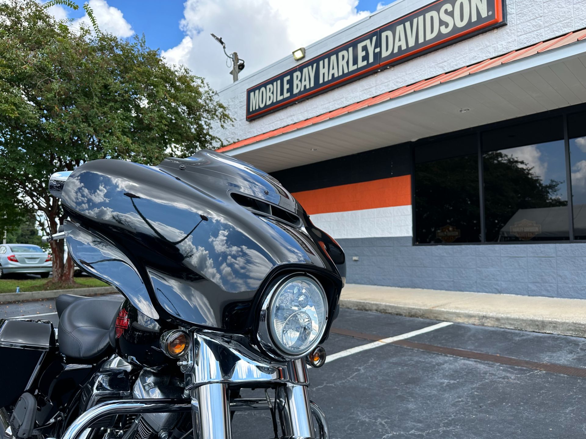 2022 Harley-Davidson Electra Glide® Standard in Mobile, Alabama - Photo 2