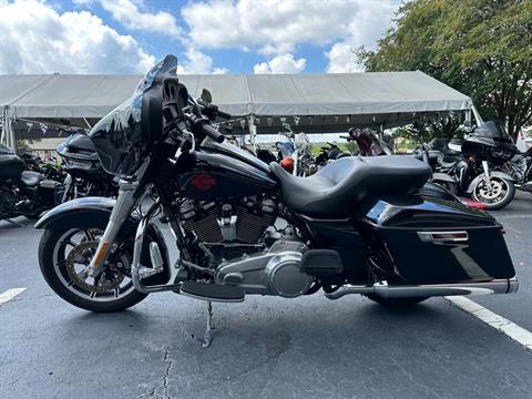 2022 Harley-Davidson Electra Glide® Standard in Mobile, Alabama - Photo 11