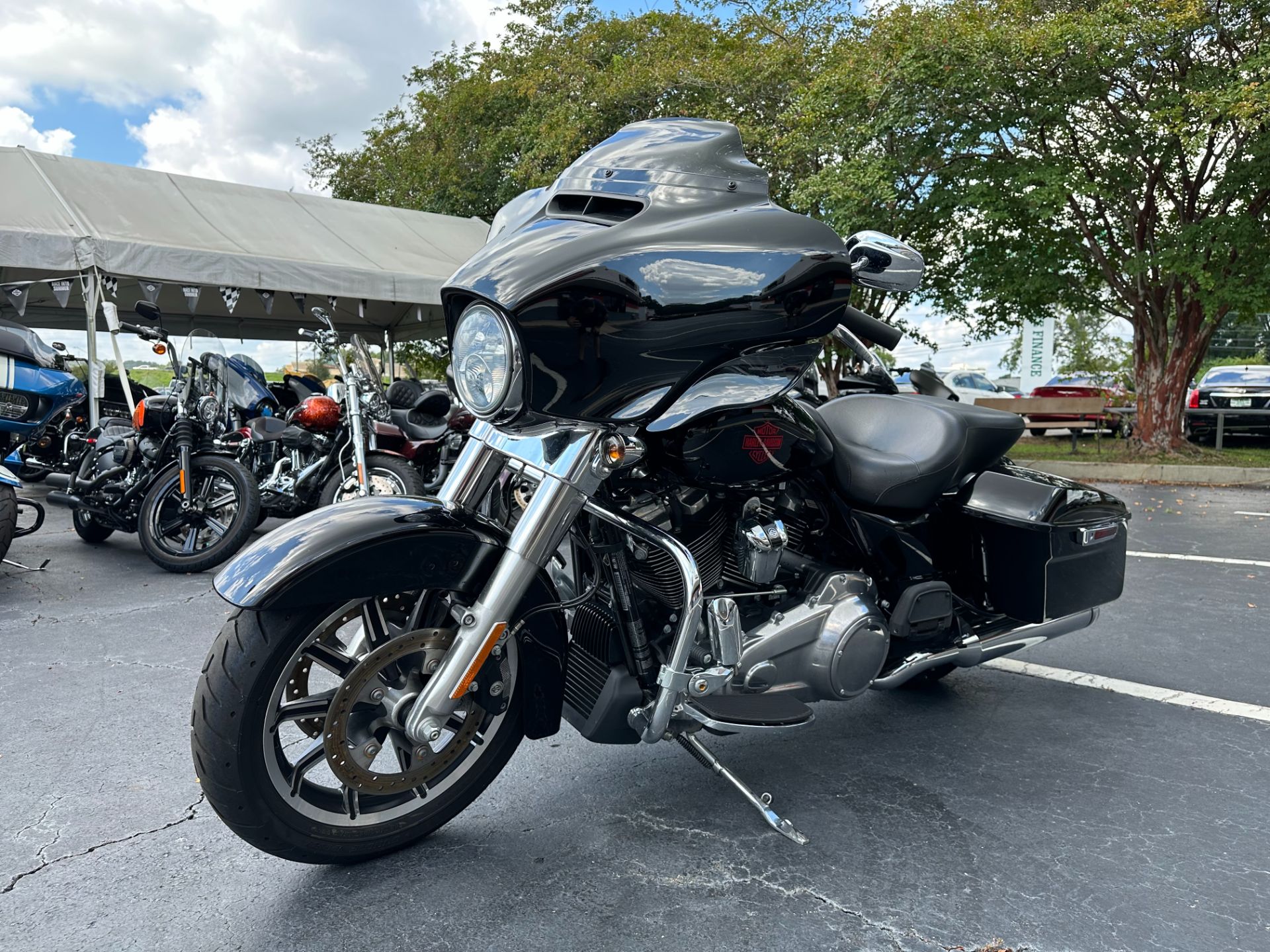 2022 Harley-Davidson Electra Glide® Standard in Mobile, Alabama - Photo 12