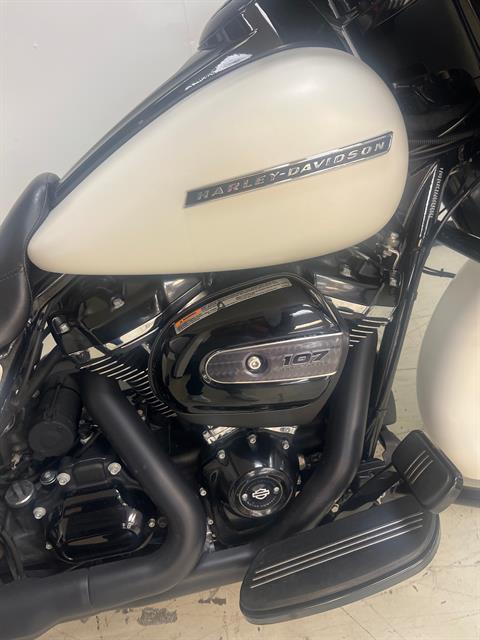 2018 Harley-Davidson Street Glide® Special in Mobile, Alabama - Photo 2